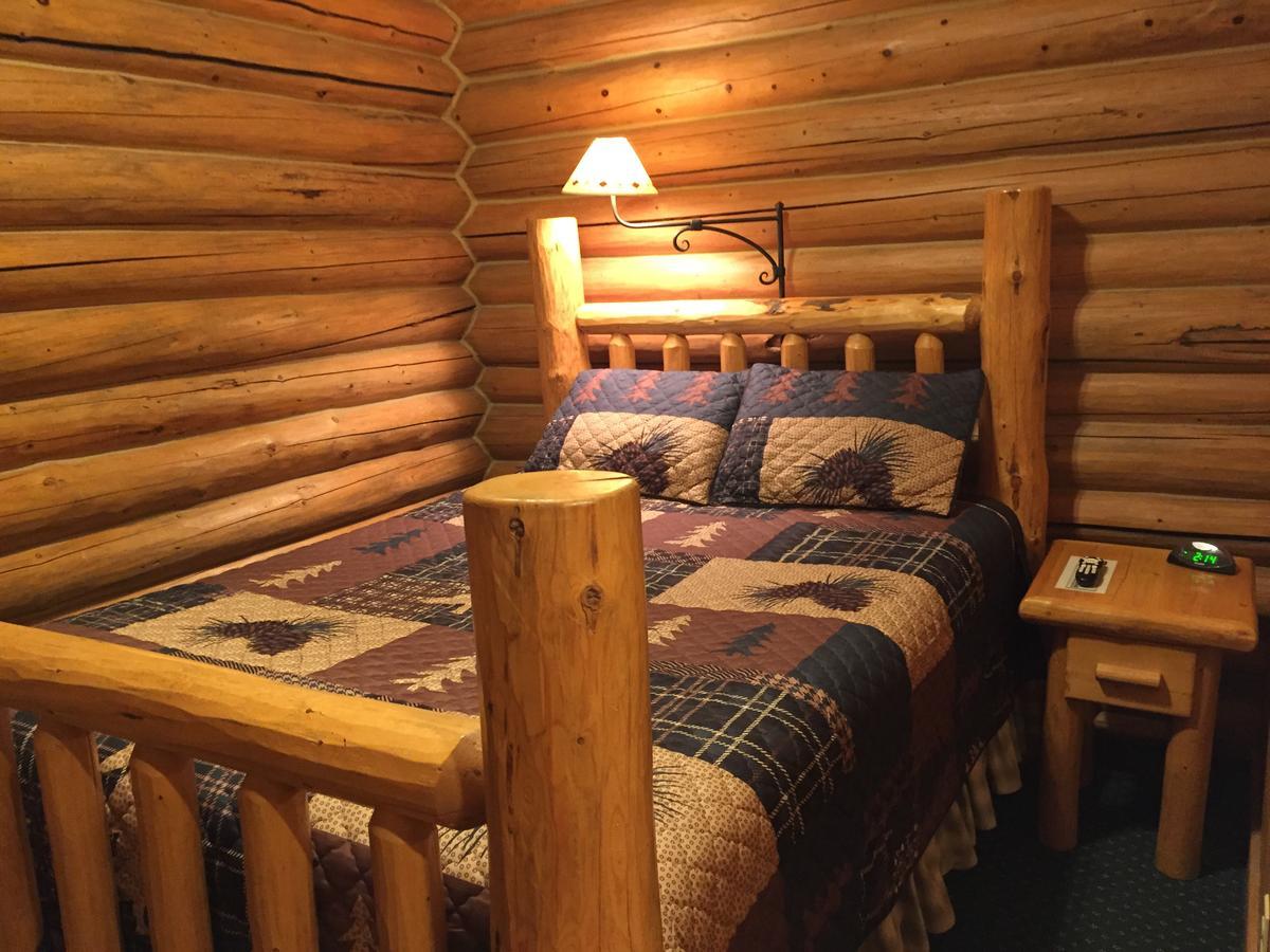 Hotel Somers Bay Log Cabin Lodging Exteriér fotografie